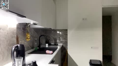 Alex online show from November 15, 10:12 pm