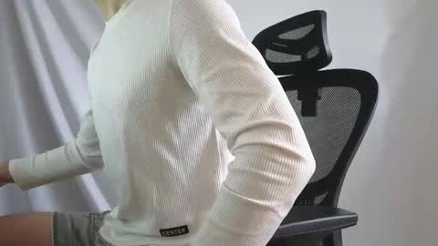 Marco. When Im offline you can view premium content in bio online show from April 16, 7:30 am