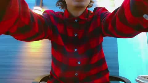 ethan online show from July 2, 1:06 pm