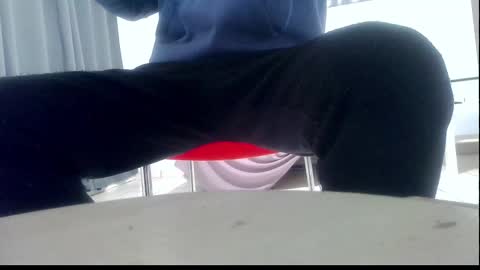 ssenzo online show from February 9, 8:34 pm