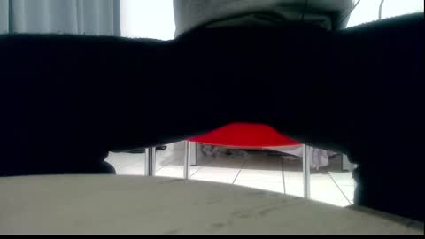 ssenzo online show from January 6, 7:45 pm