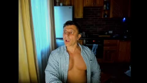 stacattoff online show from July 16, 1:23 am