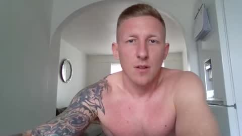 stanleyyyy26 online show from February 26, 12:39 pm