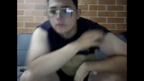 steef0_ online show from April 16, 3:28 am