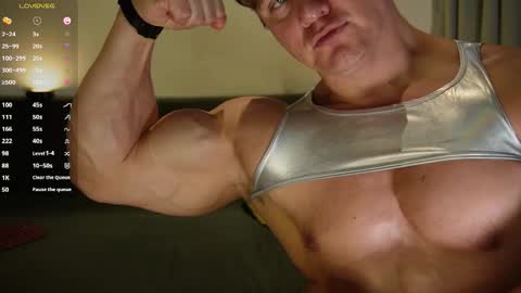 Steeve online show from December 19, 3:03 am