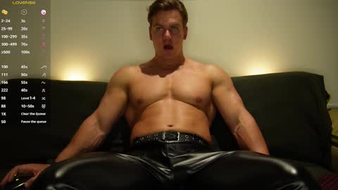 Steeve online show from October 5, 2:26 am