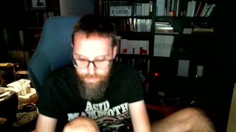 Snapshot of stefffg chatting on October 11, 9:52 pm MeStef online show from October 11, 9:52 pm