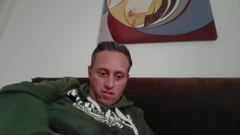 sten015 online show from December 4, 1:29 pm