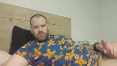 Snapshot of stevebrooks91 chatting on October 21, 9:39 pm Steven online show from October 21, 9:39 pm