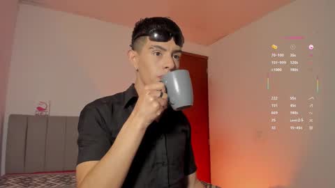 Stevenn online show from March 12, 10:16 am