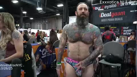 StevenRiseNYC online show from October 26, 8:33 pm