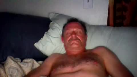 steviehard7 online show from September 21, 1:44 pm