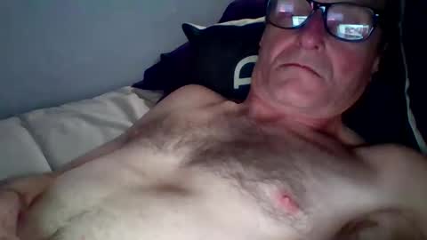 steviehard7 online show from January 14, 6:34 am