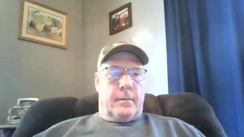 bobby online show from October 23, 2:09 pm