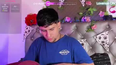 Manuel online show from July 7, 6:33 pm