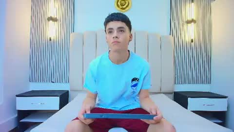 stiven_cooper2 online show from June 25, 12:21 pm