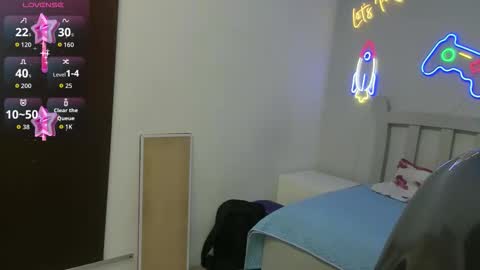 Stiwen online show from December 20, 8:05 pm