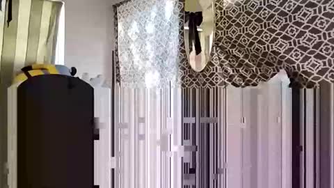 Oval2022 online show from October 28, 7:05 pm