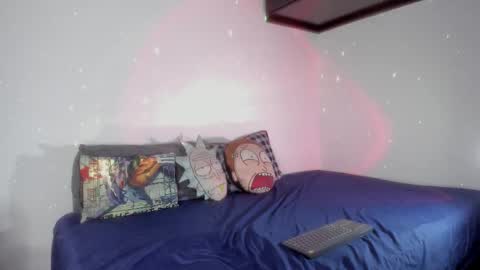 Stone Lee  online show from October 29, 10:07 am