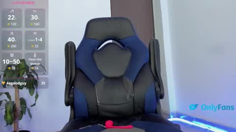 straight_boys_hornys online show from January 17, 9:27 pm