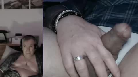 Stranger online show from February 14, 11:33 pm