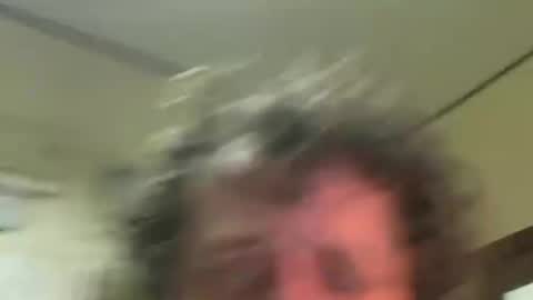 Snapshot of stratocasterluigi chatting on January 18, 4:10 pm jizzers online show from January 18, 4:10 pm