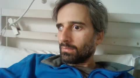 stroke1 online show from February 13, 8:27 am