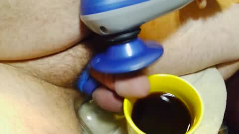 strokingmymeat336 online show from May 10, 12:28 pm