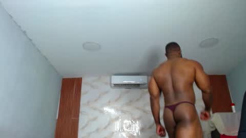 strong_george1 online show from February 13, 12:46 am