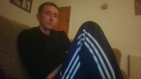 stuuuey73 online show from December 16, 9:55 pm