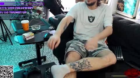 Im Substanc3  online show from January 10, 11:14 am