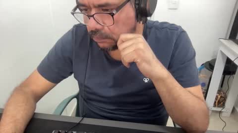 Johnny online show from January 11, 9:29 pm