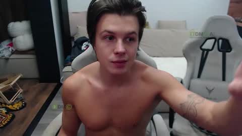 Alice and Sergey online show from December 15, 3:20 pm