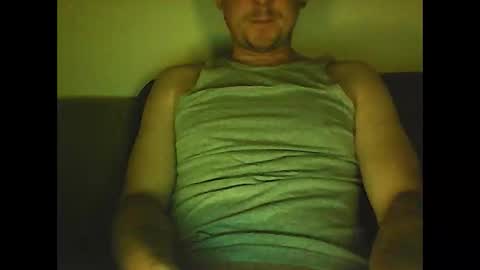 sunnygun0 online show from February 2, 7:46 pm