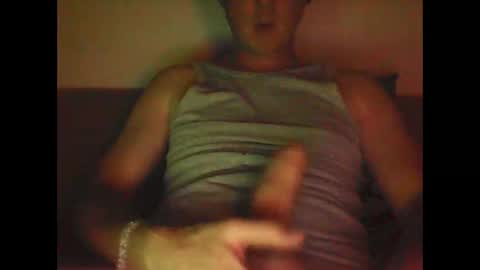 sunnygun0 online show from September 19, 7:13 pm