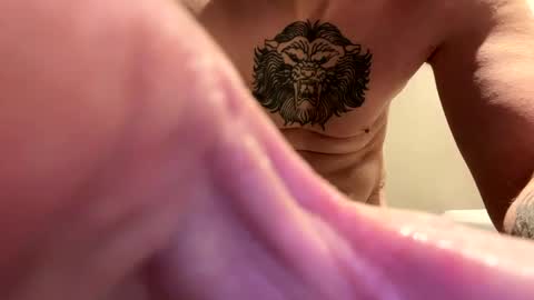 super4wesomeguy69 online show from February 14, 5:51 am