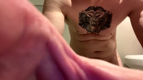 super4wesomeguy69 online show from January 15, 4:36 am