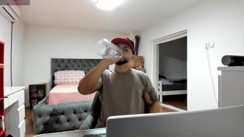 supermanboyxxl online show from November 11, 7:13 am