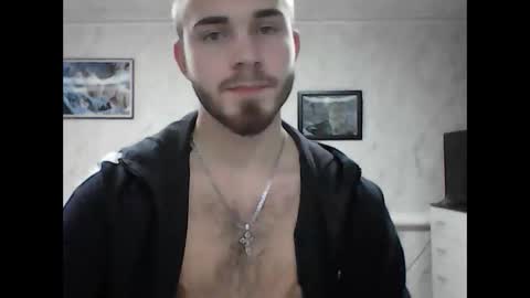 Snapshot of supermanqsky chatting on December 6, 2:17 pm SupermanQSky online show from December 6, 2:17 pm