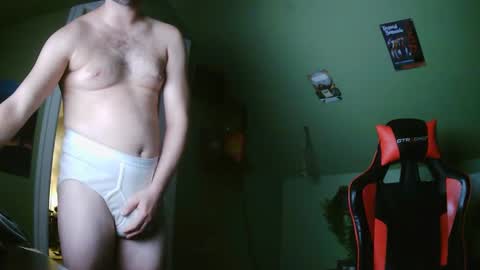 surferdude_here online show from October 3, 7:35 am