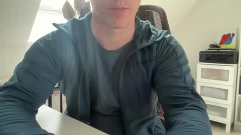 surfstar81 online show from March 11, 11:39 am