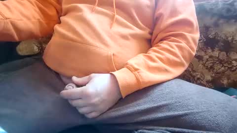 Snapshot of svetlio85 chatting on January 4, 8:17 am Svetlio online show from January 4, 8:17 am