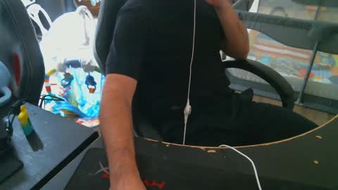 Swals online show from December 9, 1:07 am