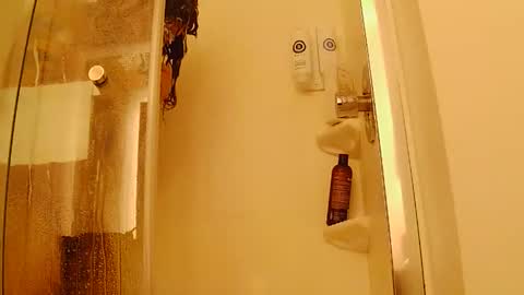 swansonlongfellow online show from January 6, 8:46 pm