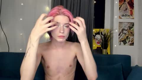 kira online show from October 8, 7:51 pm