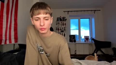 kira online show from December 31, 1:19 pm