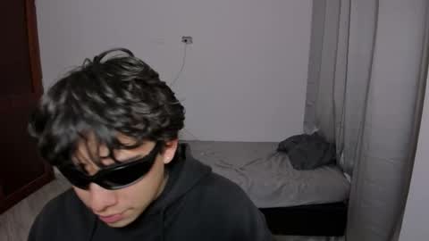 Lian online show from October 6, 4:06 am