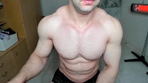 Lorenzo online show from February 20, 5:33 am