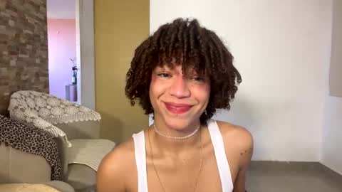 Snapshot of swettcabol chatting on February 12, 8:50 pm swettcabol online show from February 12, 8:50 pm