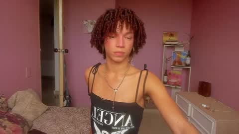 Snapshot of swettcabol chatting on January 3, 6:24 pm swettcabol online show from January 3, 6:24 pm